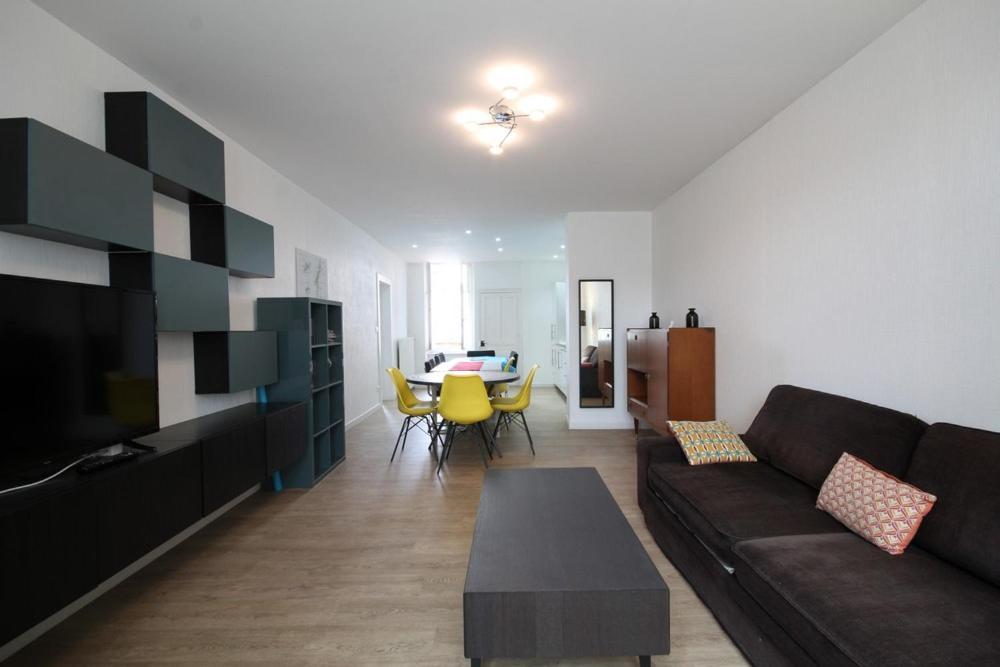 Le Cru Colbert Apartment Beaune  Exterior foto